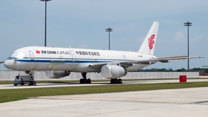Photo of B-2855 - Boeing 757-2Z0(PCF) operated by Air China Cargo