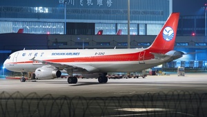 Photo of B-32H2 - Airbus A321-231(PCF) operated by Sichuan Airlines Cargo