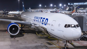 Photo of N2749U - Boeing 777-322(ER) operated by United Airlines