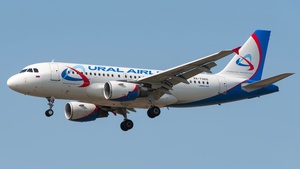 Photo of RA-73810 - Airbus A319-112 operated by Ural Airlines
