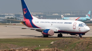 Photo of B-2986 - Boeing 737-3W0(SF) operated by China Central Longhao Airlines