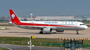 Photo of B-325F - Airbus A321-271NX operated by Sichuan Airlines