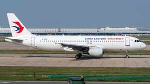 Photo of B-6802 - Airbus A320-214 operated by China Eastern Airlines