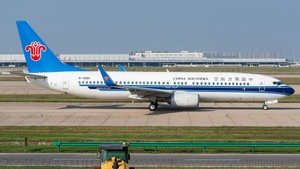 Photo of B-1980 - Boeing 737-86N operated by China Southern Airlines