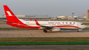 Photo of B-7397 - Boeing 737-89P operated by Shanghai Airlines