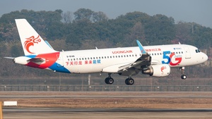 Photo of B-8146 - Airbus A320-214 operated by Loong Air