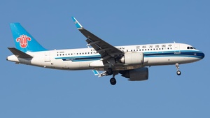 Photo of B-301H - Airbus A320-251N operated by China Southern Airlines