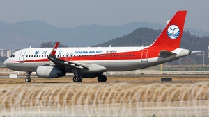 Photo of B-1660 - Airbus A320-232 operated by Sichuan Airlines