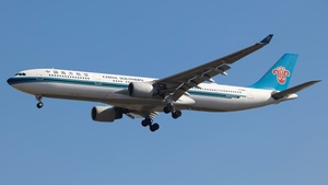 Photo of B-5966 - Airbus A330-323 operated by China Southern Airlines