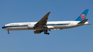 Photo of B-20C5 - Boeing 777-31B(ER) operated by China Southern Airlines