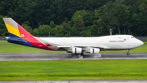 Photo of HL7420 - Boeing 747-48EF operated by Asiana Cargo