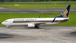 Photo of 9V-MGM - Boeing 737-8SA operated by Singapore Airlines