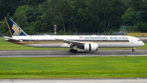 Photo of 9V-SCW - Boeing 787-10 Dreamliner operated by Singapore Airlines