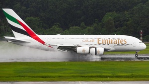 Photo of A6-EOI - Airbus A380-861 operated by Emirates