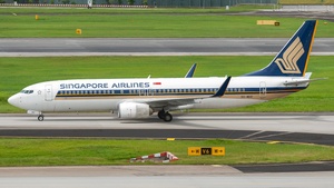 Photo of 9V-MGE - Boeing 737-8SA operated by Singapore Airlines