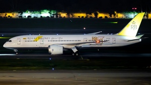 Photo of V8-DLB - Boeing 787-8 Dreamliner operated by Royal Brunei Airlines