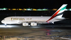 Photo of A6-EUM - Airbus A380-842 operated by Emirates