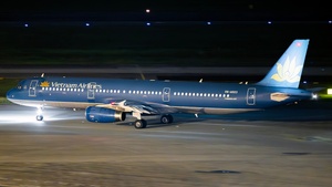 Photo of VN-A603 - Airbus A321-231 operated by Vietnam Airlines