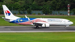Photo of 9M-MXV - Boeing 737-8H6 operated by Malaysia Airlines