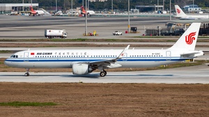 Photo of B-326C - Airbus A321-251NX operated by Air China