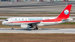 Photo of B-6442 - Airbus A319-133 operated by Sichuan Airlines