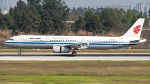 Photo of B-6848 - Airbus A321-232 operated by Air China
