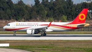 Photo of B-30DX - Airbus A320-214 operated by Chengdu Airlines