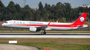 Photo of B-1055 - Airbus A321-271N operated by Sichuan Airlines