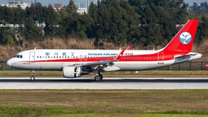 Photo of B-8326 - Airbus A320-214 operated by Sichuan Airlines