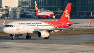 Photo of B-8413 - Airbus A320-232 operated by Shenzhen Airlines