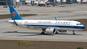 Photo of B-301W - Airbus A320-251N operated by China Southern Airlines