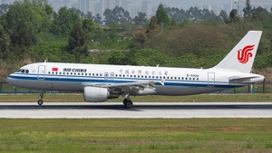 Photo of B-9926 - Airbus A320-214 operated by Air China