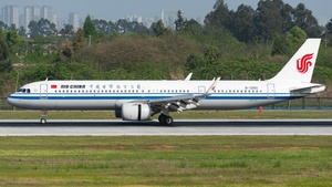 Photo of B-326C - Airbus A321-251NX operated by Air China