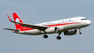 Photo of B-1662 - Airbus A320-232 operated by Sichuan Airlines