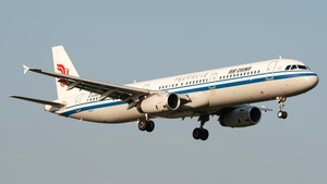 Photo of B-6942 - Airbus A321-232 operated by Air China