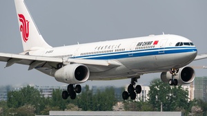 Photo of B-6505 - Airbus A330-243 operated by Air China