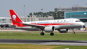 Photo of B-32JR - Airbus A320-271N operated by Sichuan Airlines