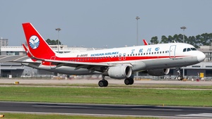 Photo of B-8685 - Airbus A320-214 operated by Sichuan Airlines