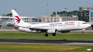 Photo of B-20AE - Boeing 737-89P operated by China Eastern Airlines
