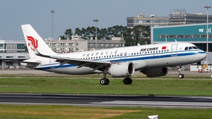 Photo of B-326W - Airbus A320-251N operated by Air China