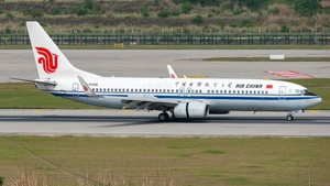 Photo of B-5398 - Boeing 737-89L operated by Air China