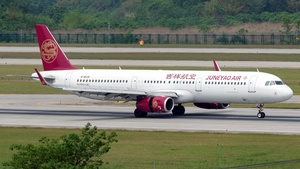 Photo of B-8539 - Airbus A321-231 operated by Juneyao Air