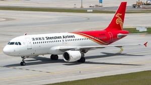 Photo of B-6569 - Airbus A320-214 operated by Shenzhen Airlines