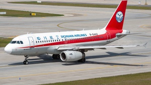 Photo of B-6442 - Airbus A319-133 operated by Sichuan Airlines