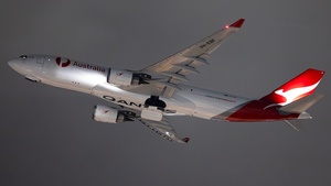 Photo of VH-EBF - Airbus A330-202(P2F) operated by Qantas Freight (opb Express Freighters Australia)