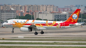 Photo of B-6388 - Airbus A320-232 operated by Sichuan Airlines