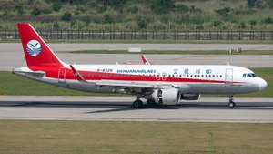 Photo of B-8326 - Airbus A320-214 operated by Sichuan Airlines