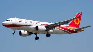 Photo of B-8342 - Airbus A320-214 operated by Chengdu Airlines