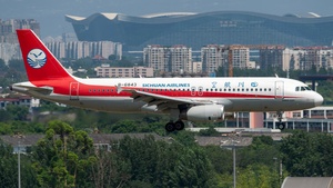 Photo of B-6843 - Airbus A320-232 operated by Sichuan Airlines