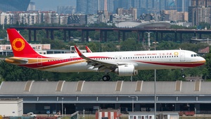 Photo of B-32GT - Airbus A321-251NX operated by Chengdu Airlines